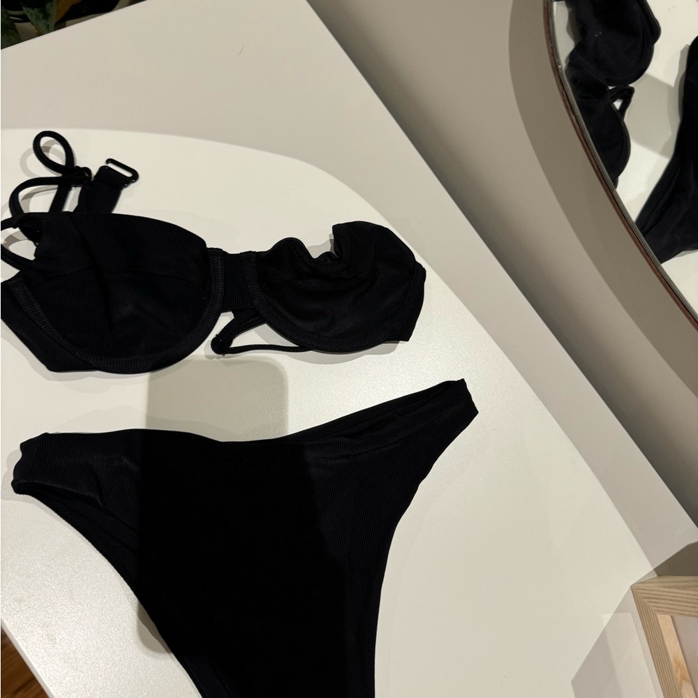 Black Women's Swimwear Set